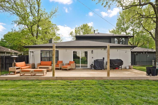 1883 E Cardinal Street, Springfield, MO 65804