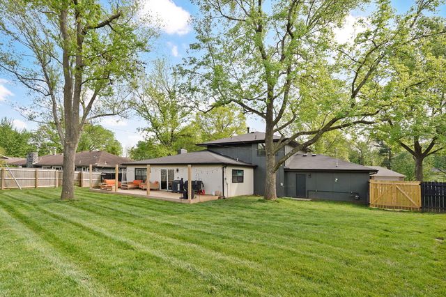 1883 E Cardinal Street, Springfield, MO 65804