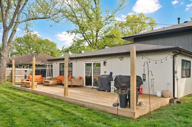 1883 E Cardinal Street, Springfield, MO 65804