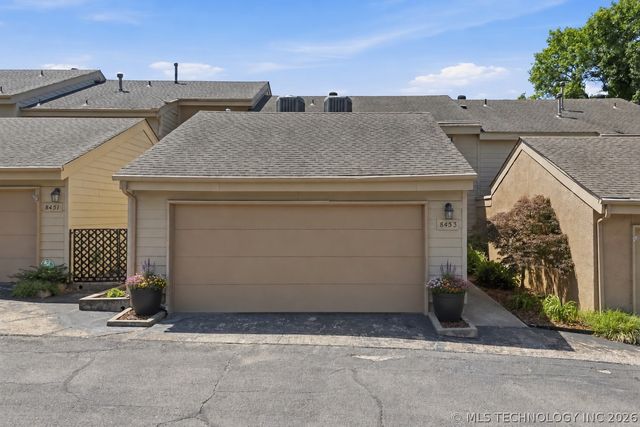 8453 S College Avenue S 96, Tulsa, OK 74137