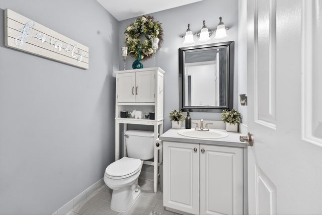 30098 Fairfield Drive, New Baltimore, MI 48051