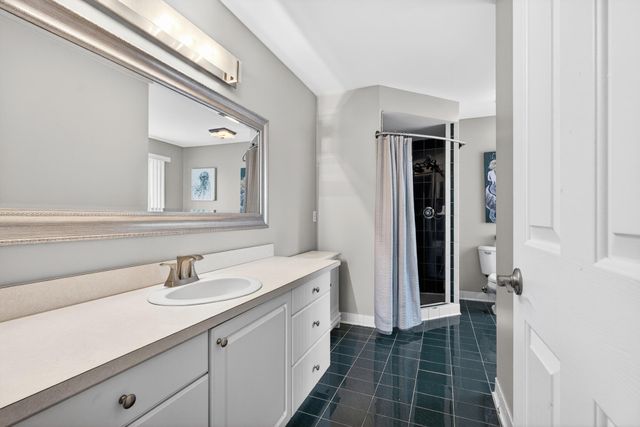 30098 Fairfield Drive, New Baltimore, MI 48051