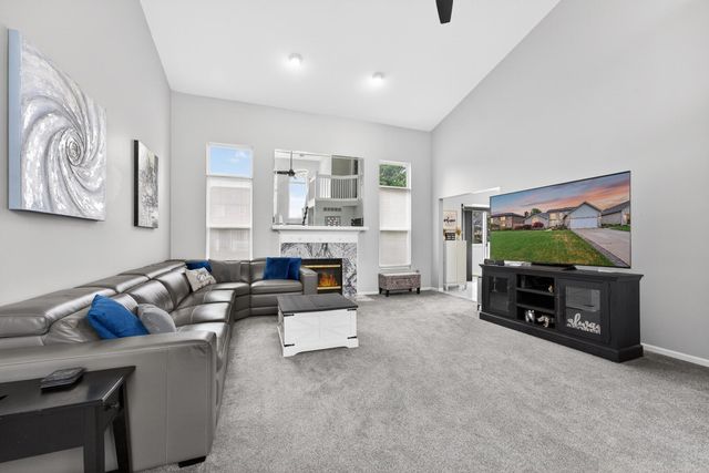 30098 Fairfield Drive, New Baltimore, MI 48051