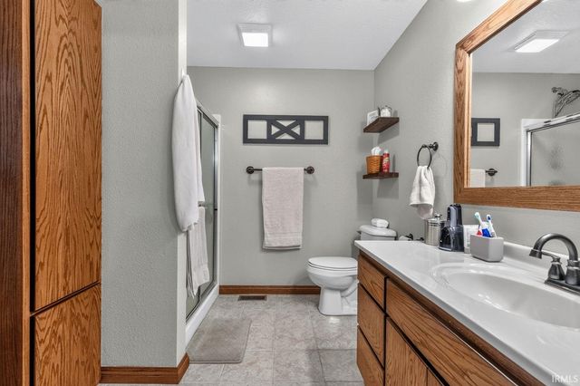 50042 County Rd 35, Bristol, IN 46507