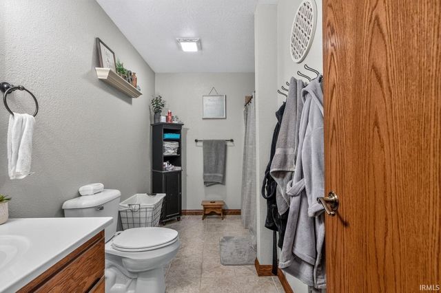 50042 County Rd 35, Bristol, IN 46507