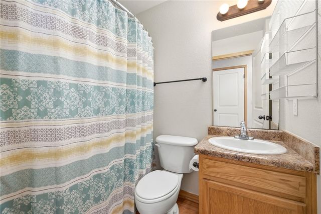 2835 W Redstone Drive, Fayetteville, AR 72704