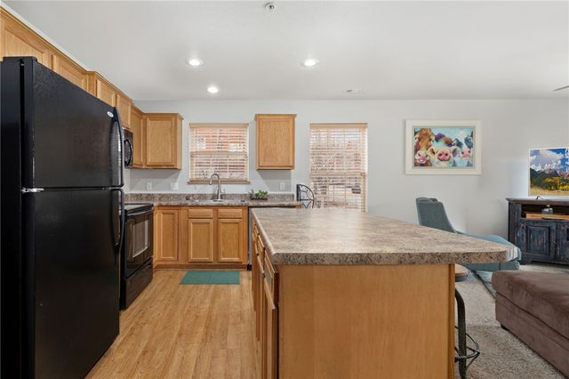 2835 W Redstone Drive, Fayetteville, AR 72704