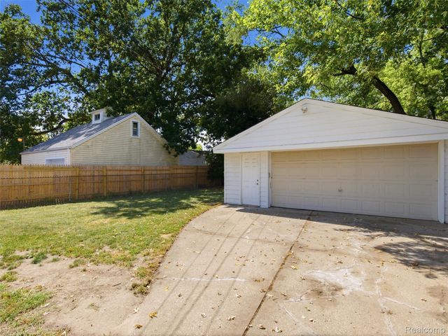26545 Brush Street, Madison Heights, MI 48071