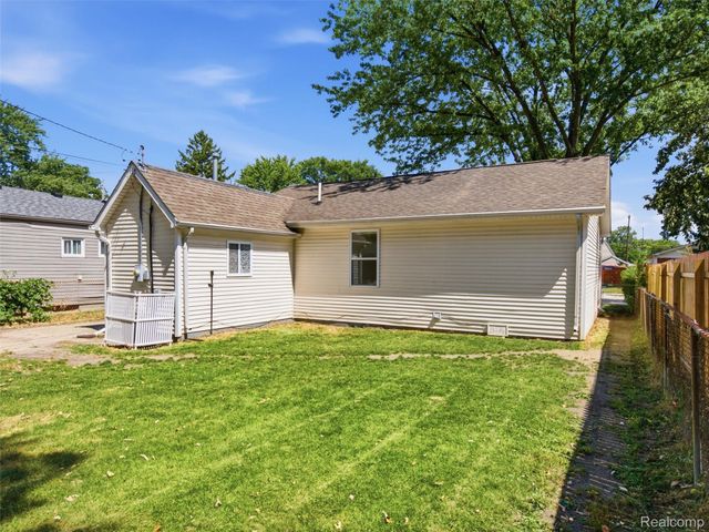26545 Brush Street, Madison Heights, MI 48071