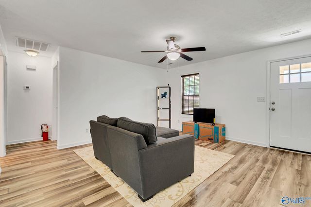 15359 Fort Hampton Road, Elkmont, AL 35620