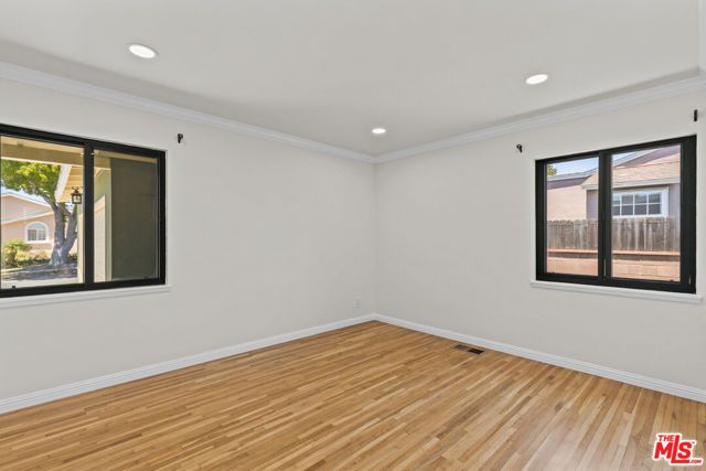 7212 W 91st Street, Los Angeles, CA 90045