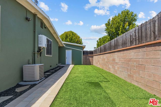 7212 W 91st Street, Los Angeles, CA 90045