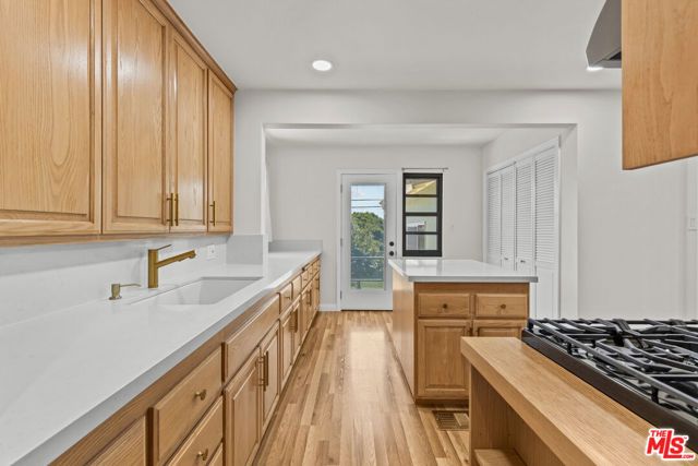 7212 W 91st Street, Los Angeles, CA 90045