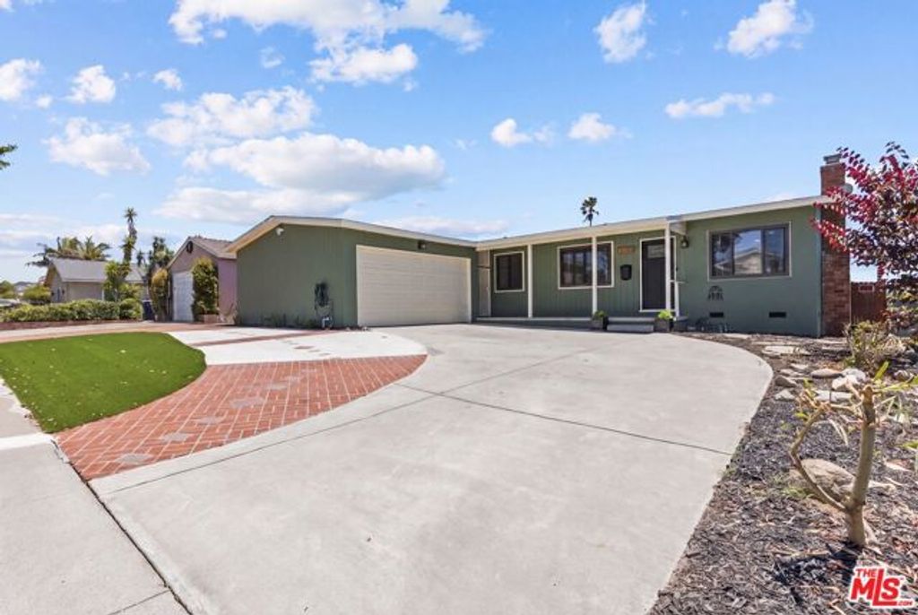 7212 W 91st Street, Los Angeles, CA 90045