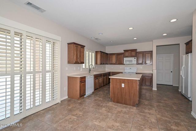 29789 W FAIRMOUNT Avenue, Buckeye, AZ 85396