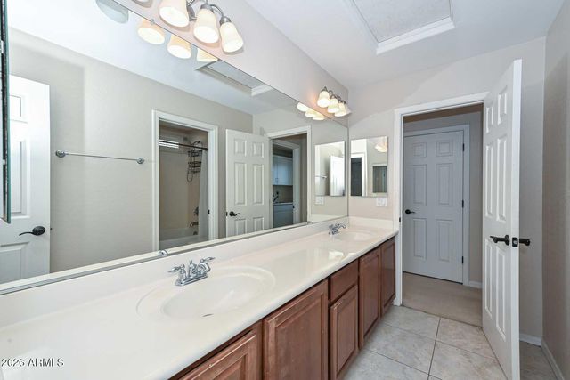 29789 W FAIRMOUNT Avenue, Buckeye, AZ 85396