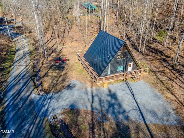 3115 Emerald Springs Loop, Sevierville, TN 37862