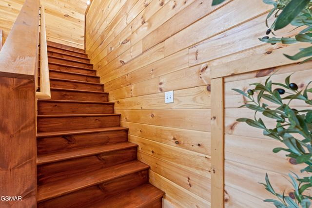 3115 Emerald Springs Loop, Sevierville, TN 37862