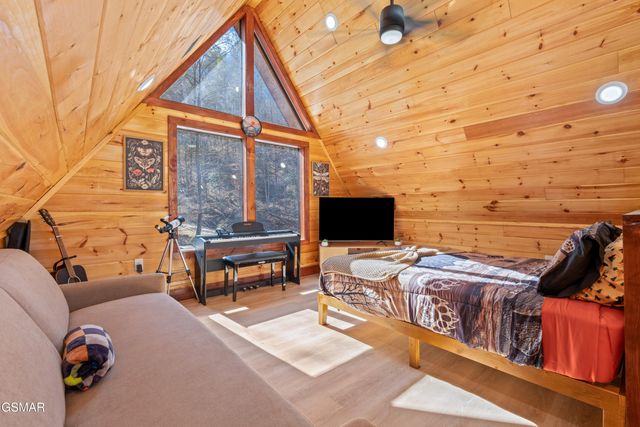 3115 Emerald Springs Loop, Sevierville, TN 37862