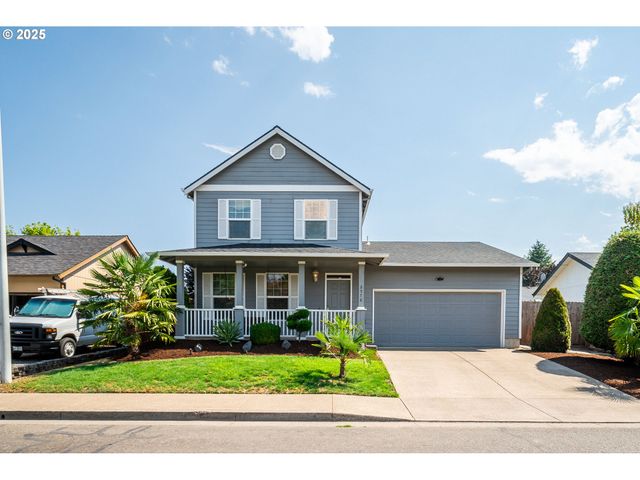 2578 CONCORD St, Woodburn, OR 97071