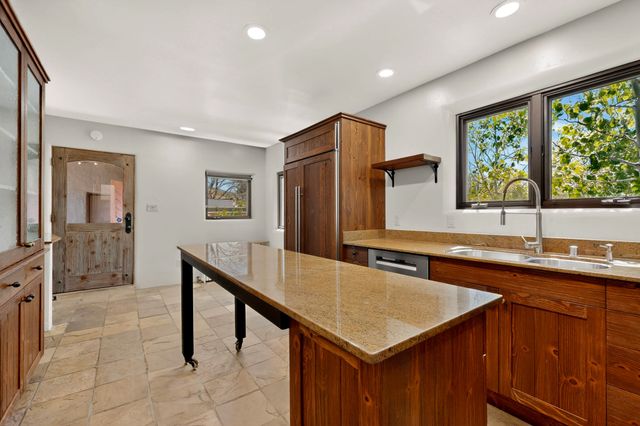 1031 Don Diego, Santa Fe, NM 87505