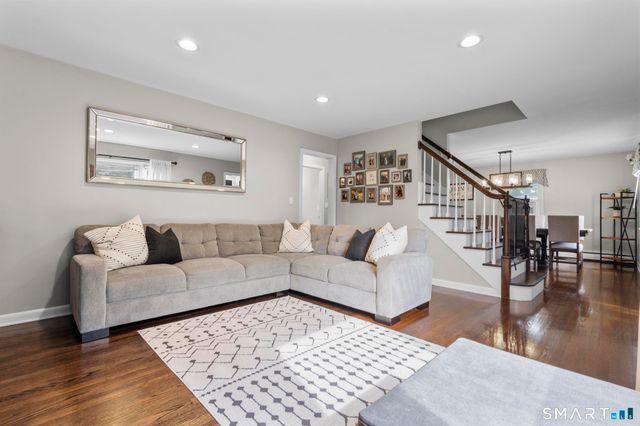 260 Toilsome Place, Bridgeport, CT 06606