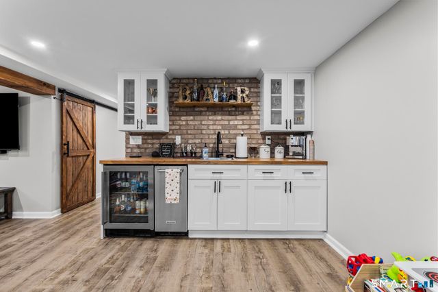 260 Toilsome Place, Bridgeport, CT 06606