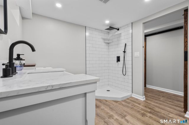 260 Toilsome Place, Bridgeport, CT 06606