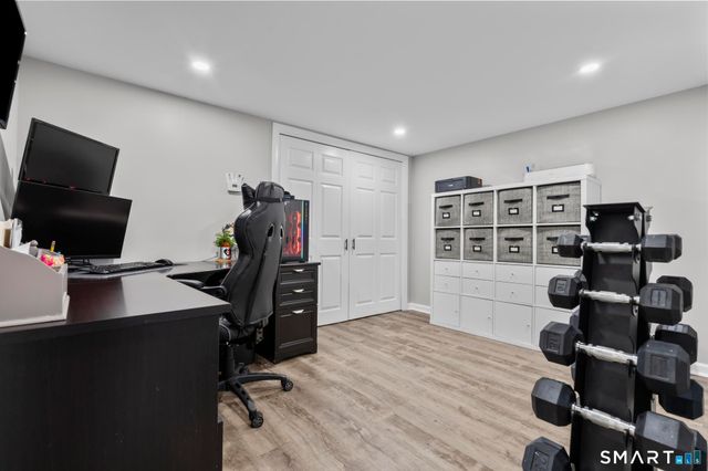 260 Toilsome Place, Bridgeport, CT 06606