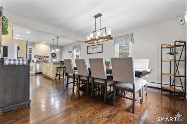 260 Toilsome Place, Bridgeport, CT 06606