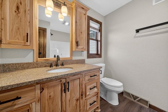 W5791 Prairie View DRIVE, Random Lake, WI 53075