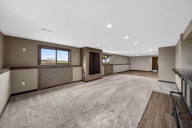 W5791 Prairie View DRIVE, Random Lake, WI 53075