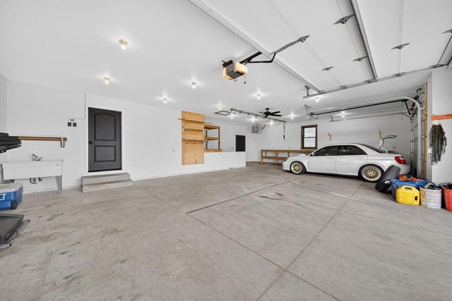 W5791 Prairie View DRIVE, Random Lake, WI 53075