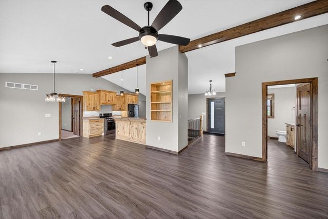 W5791 Prairie View DRIVE, Random Lake, WI 53075