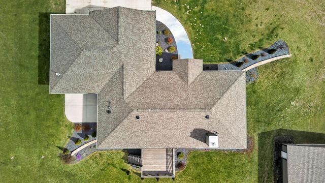 W5791 Prairie View DRIVE, Random Lake, WI 53075
