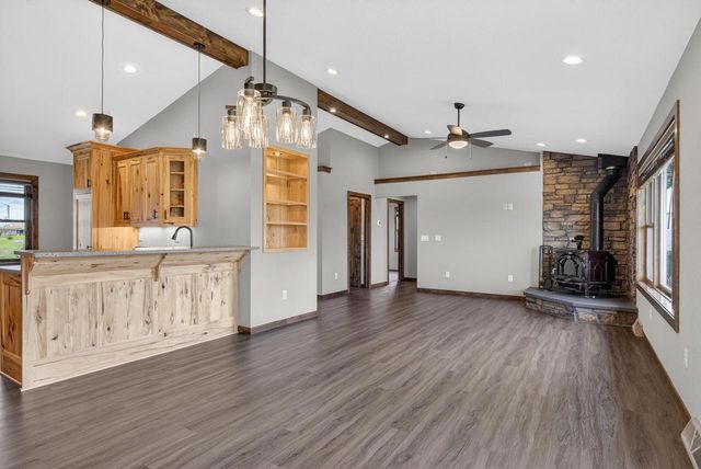 W5791 Prairie View DRIVE, Random Lake, WI 53075