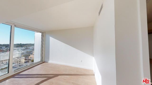 11750 Wilshire Boulevard 902, Los Angeles, CA 90025