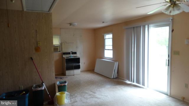 22209 PONDSVILLE RD, Hagerstown, MD 21742