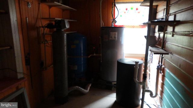 22209 PONDSVILLE RD, Hagerstown, MD 21742