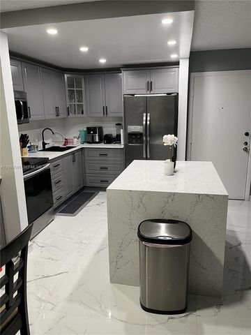 819 NE 199th Street 6-101, Miami, FL 33179