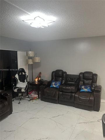 819 NE 199th Street 6-101, Miami, FL 33179