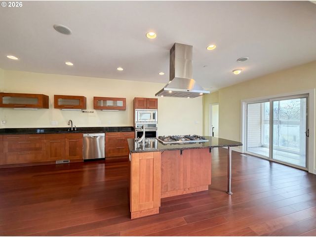 2250 Sw HOMER ROSS Loop, Mc Minnville, OR 97128