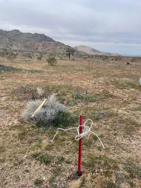 Image 13 of property listing at 0 Chicago Road, Apple Valley, CA 92307