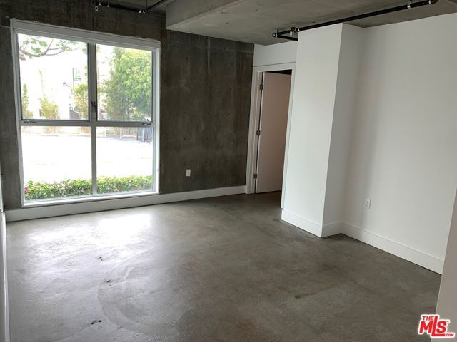 4210 Del Rey Avenue 201, Marina Del Rey, CA 90292