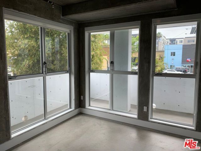 4210 Del Rey Avenue 201, Marina Del Rey, CA 90292