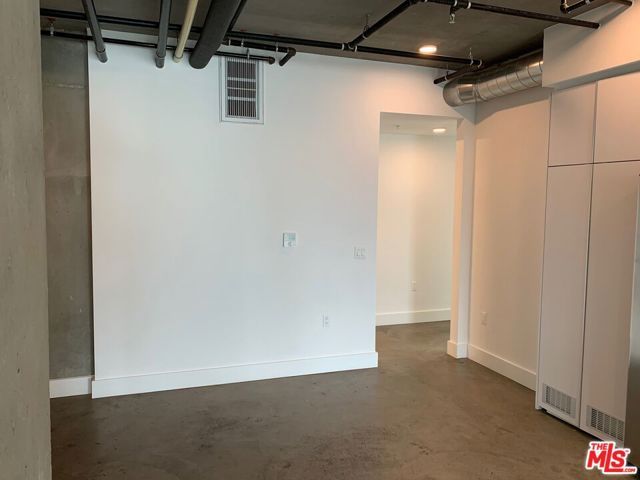 4210 Del Rey Avenue 201, Marina Del Rey, CA 90292
