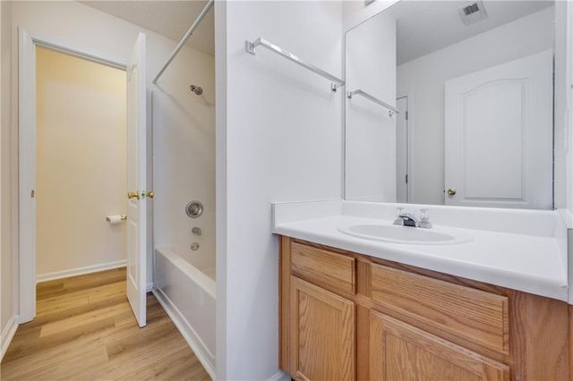 121 Fox Creek Drive, Woodstock, GA 30188