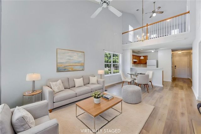 121 Fox Creek Drive, Woodstock, GA 30188