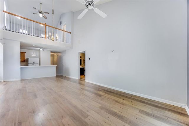 121 Fox Creek Drive, Woodstock, GA 30188