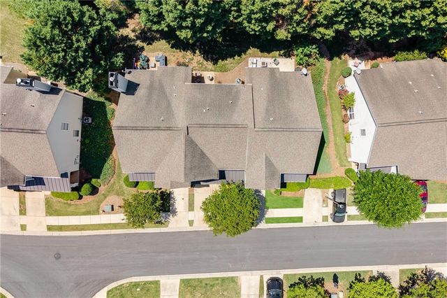 121 Fox Creek Drive, Woodstock, GA 30188